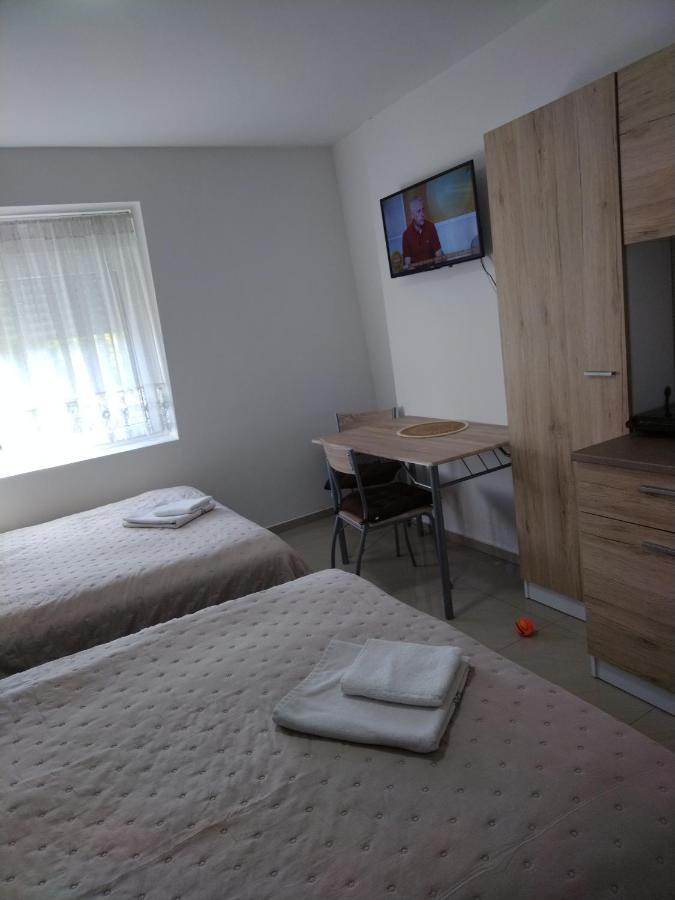 Studio Apartman Mir Apartman Magyarkanizsa Kültér fotó